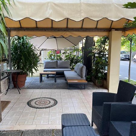 Hotel Athena Pesaro Extérieur photo