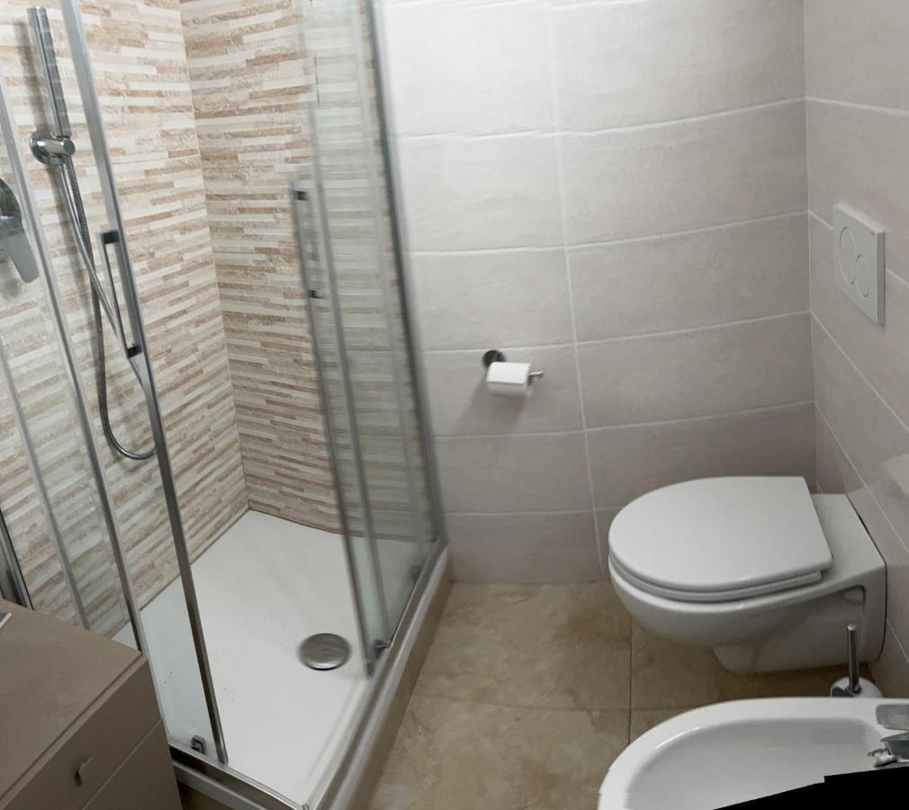 Hotel Athena Pesaro Extérieur photo