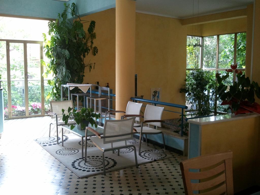 Hotel Athena Pesaro Extérieur photo