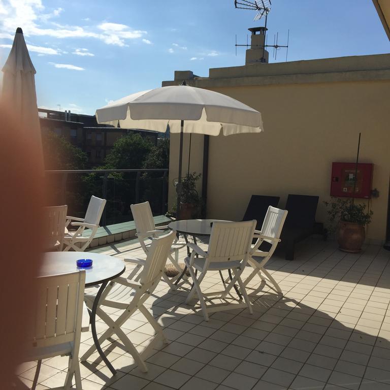 Hotel Athena Pesaro Extérieur photo