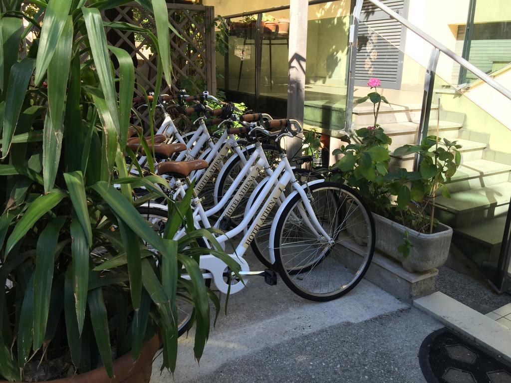Hotel Athena Pesaro Extérieur photo
